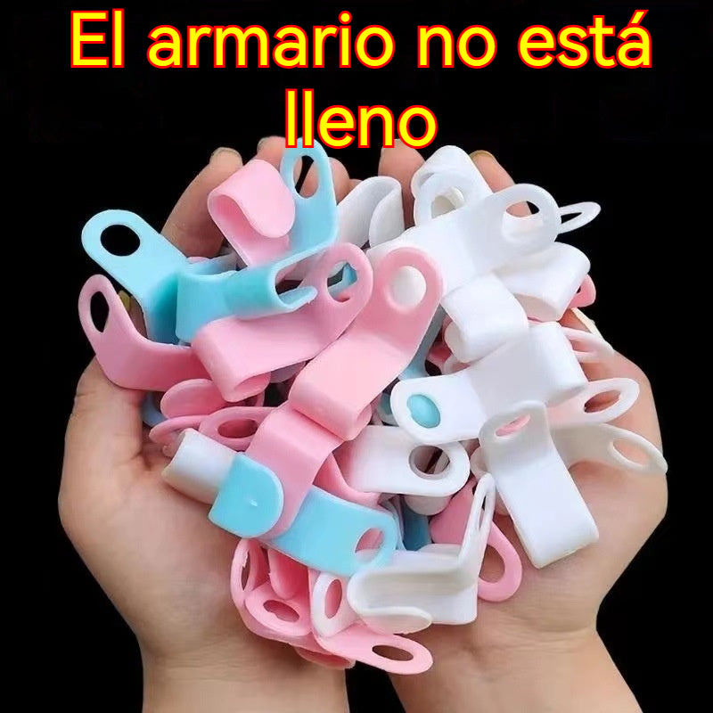 Conector para Percheros Permite Superponer Ganchos para Ropa.